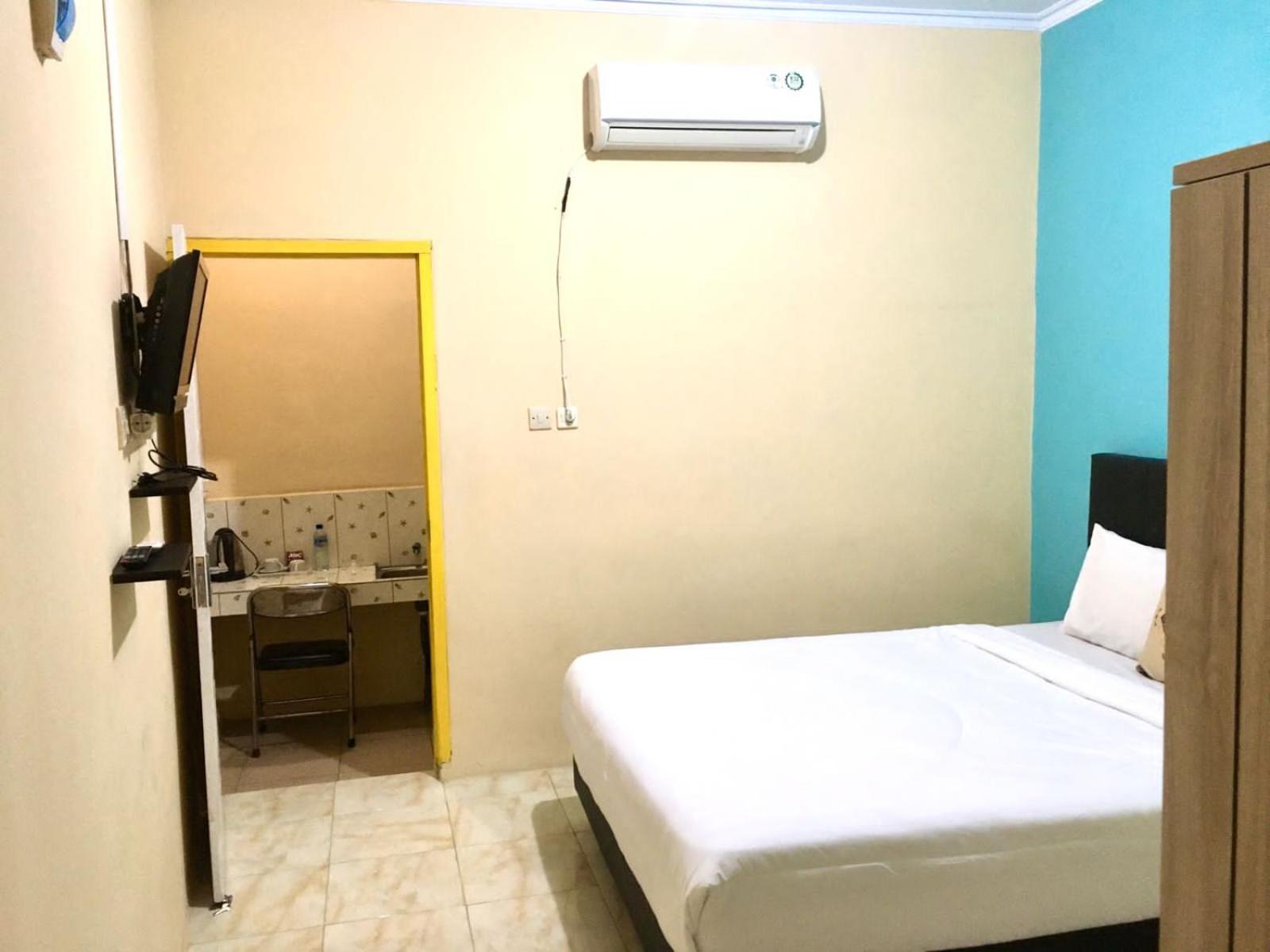 Grand Khalifah Guesthouse Sumbawa エクステリア 写真